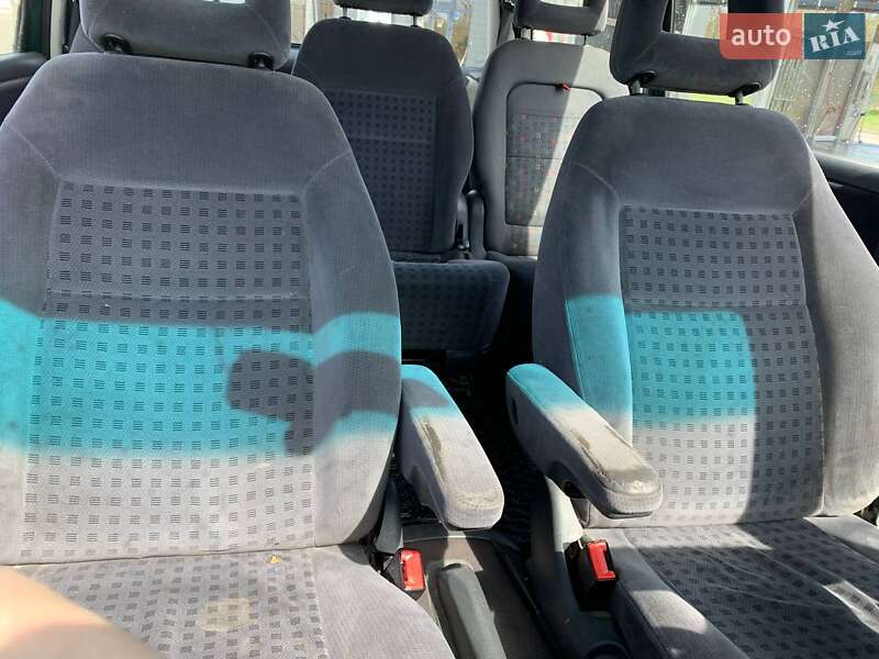 Минивэн Volkswagen Sharan 2002 в Львове фото 10 Минивэн Volkswagen Sharan 2002 в Львове