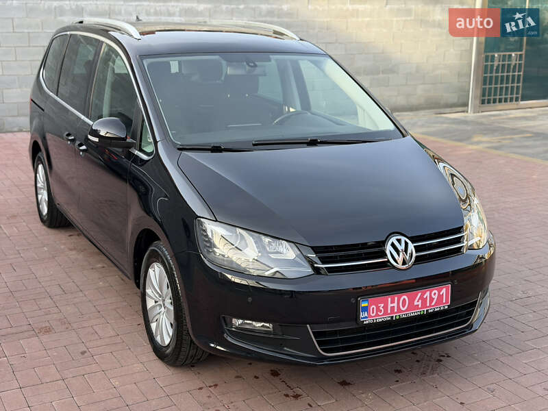 Минивэн Volkswagen Sharan 2014 в Ровно