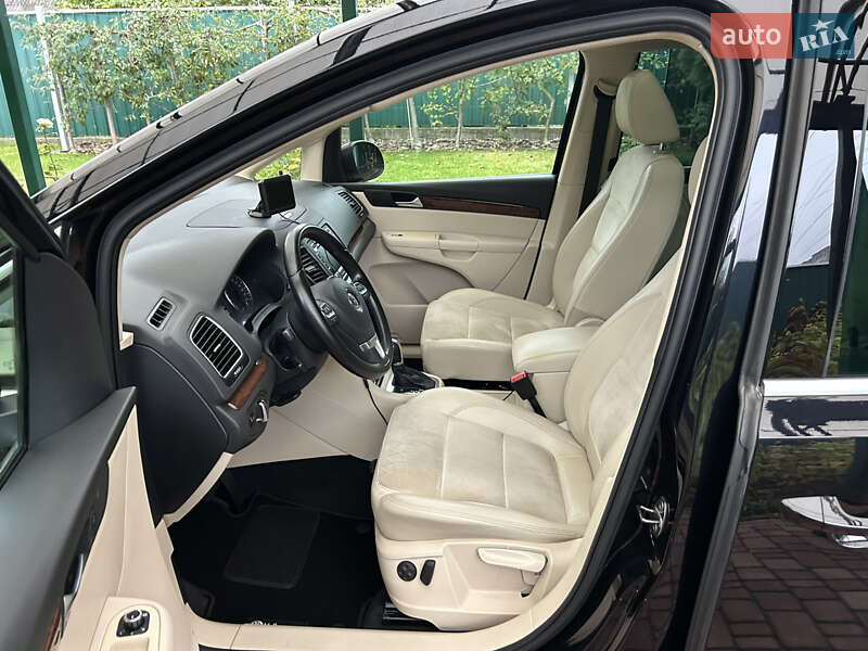 Минивэн Volkswagen Sharan 2011 в Белой Церкви