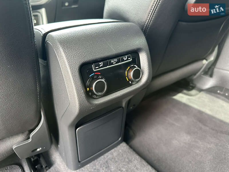 Минивэн Volkswagen Sharan 2017 в Луцке