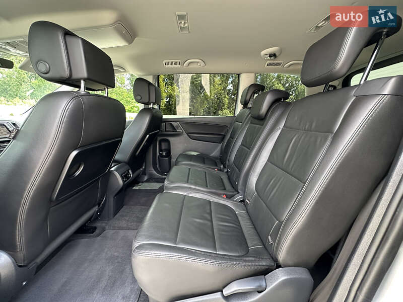 Минивэн Volkswagen Sharan 2017 в Луцке