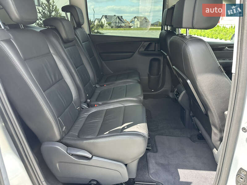 Минивэн Volkswagen Sharan 2017 в Луцке