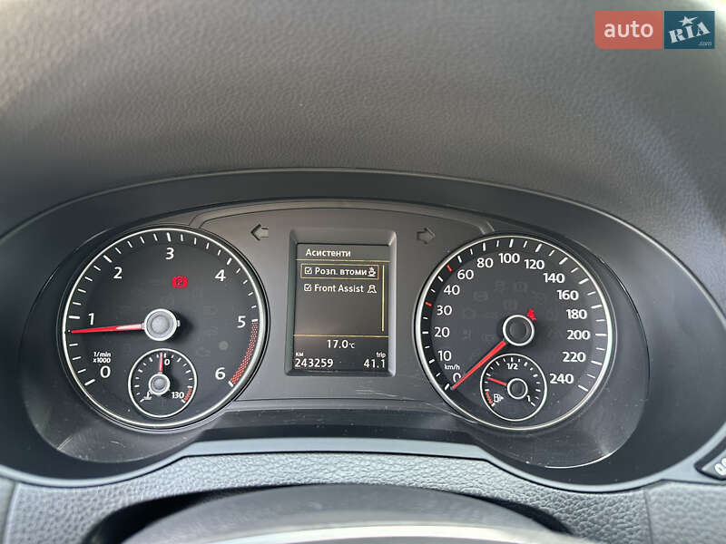 Минивэн Volkswagen Sharan 2017 в Луцке