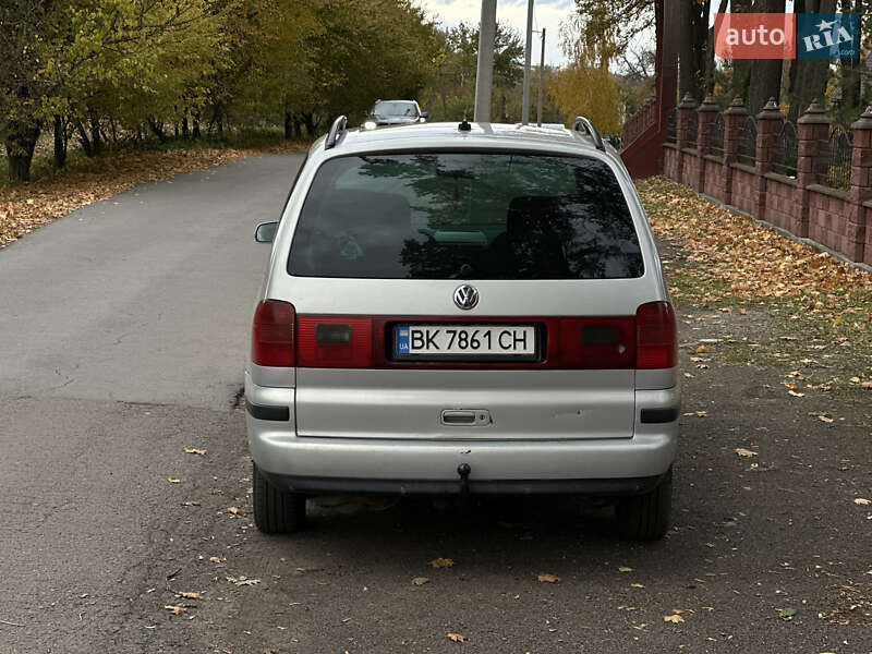 Мінівен Volkswagen Sharan 2001 в Рівному