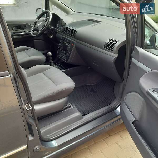 Минивэн Volkswagen Sharan 2008 в Ковеле фото 8 Минивэн Volkswagen Sharan 2008 в Ковеле