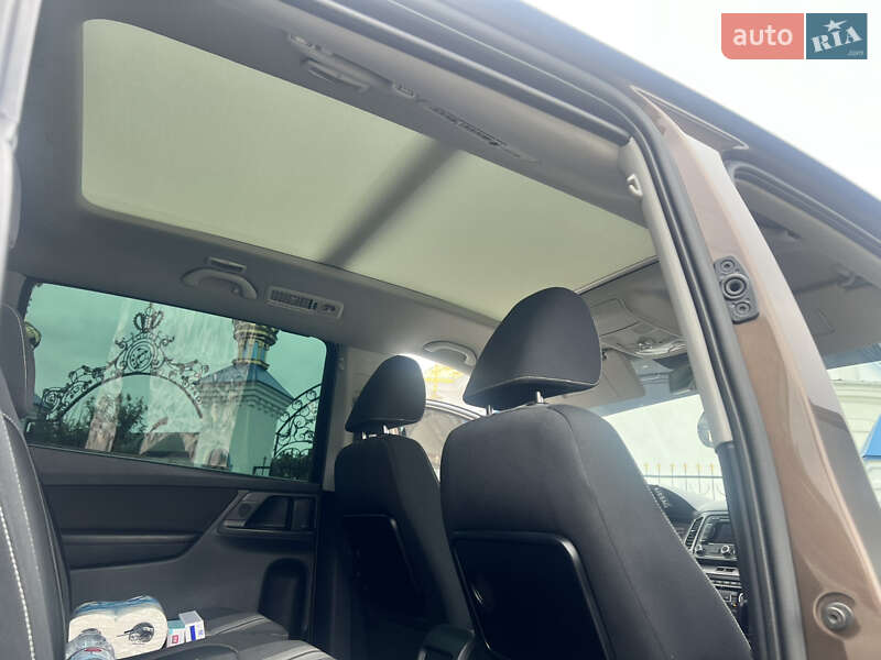 Минивэн Volkswagen Sharan 2012 в Ромнах