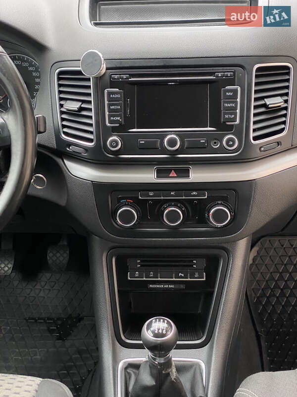 Минивэн Volkswagen Sharan 2011 в Доброславе фото 9 Минивэн Volkswagen Sharan 2011 в Доброславе