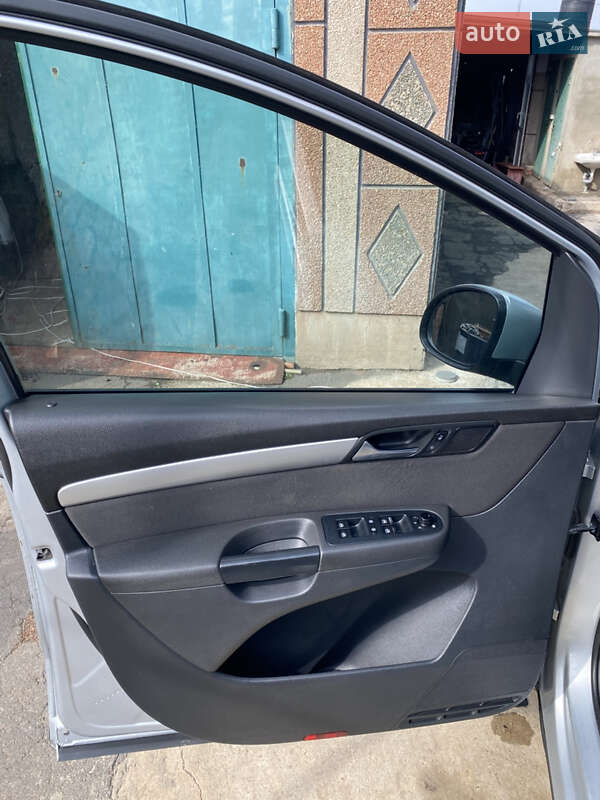 Минивэн Volkswagen Sharan 2011 в Доброславе фото 24 Минивэн Volkswagen Sharan 2011 в Доброславе