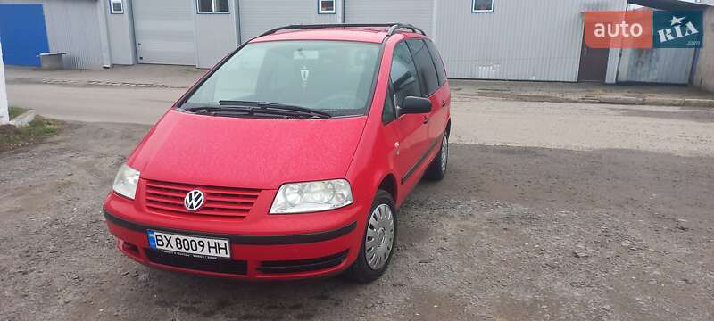 Минивэн Volkswagen Sharan 2001 в Хмельницком
