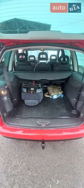 Минивэн Volkswagen Sharan 2001 в Хмельницком