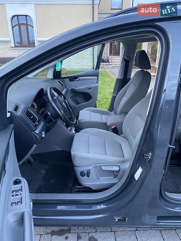 Минивэн Volkswagen Sharan 2011 в Сарнах фото 19 Минивэн Volkswagen Sharan 2011 в Сарнах