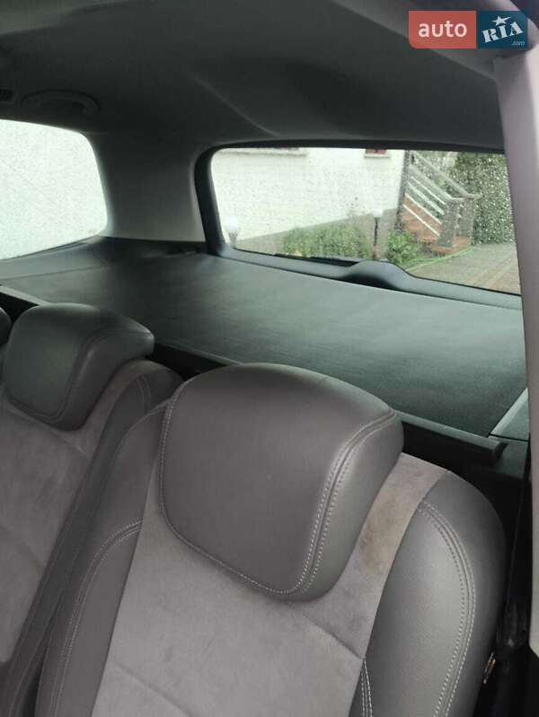 Минивэн Volkswagen Sharan 2012 в Виноградове