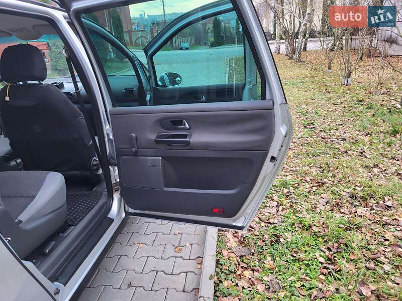 Мінівен Volkswagen Sharan 2004 в Хмельницькому