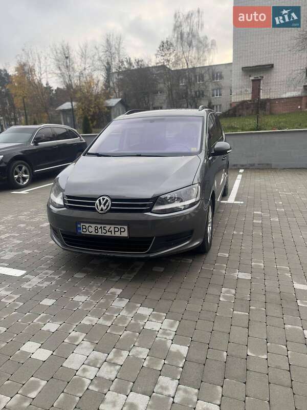 Минивэн Volkswagen Sharan 2012 в Новояворовске фото 4 Минивэн Volkswagen Sharan 2012 в Новояворовске