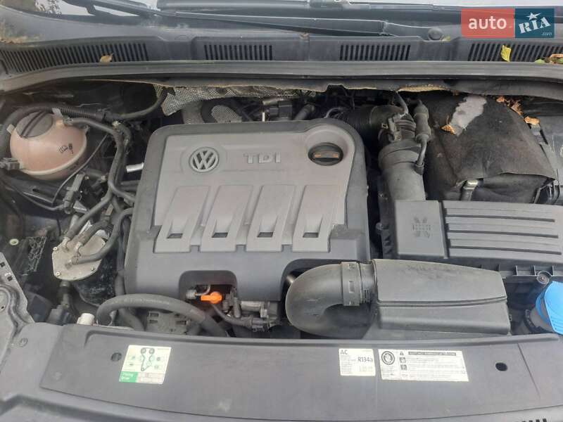 Минивэн Volkswagen Sharan 2011 в Литине