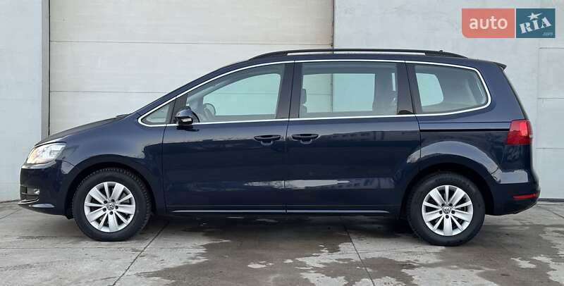 Минивэн Volkswagen Sharan 2015 в Сарнах