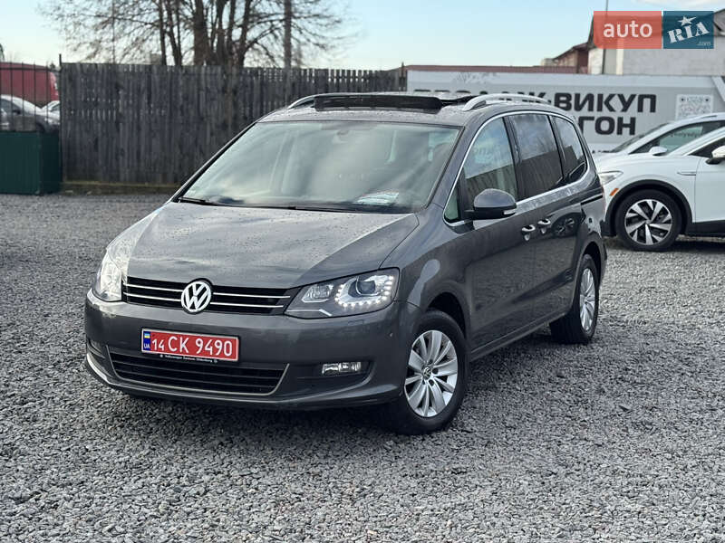 Минивэн Volkswagen Sharan 2015 в Сарнах