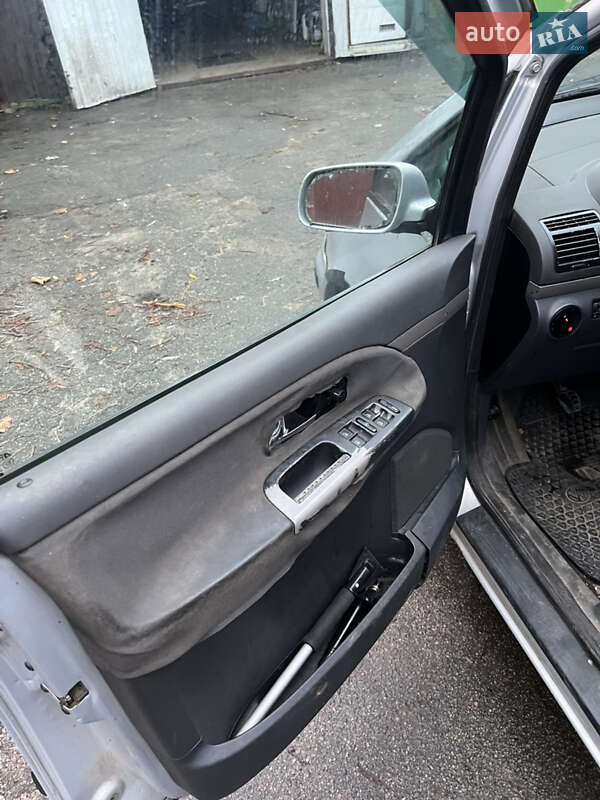 Мінівен Volkswagen Sharan 2001 в Києві