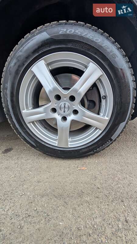 Минивэн Volkswagen Sharan 2014 в Львове фото 19 Минивэн Volkswagen Sharan 2014 в Львове