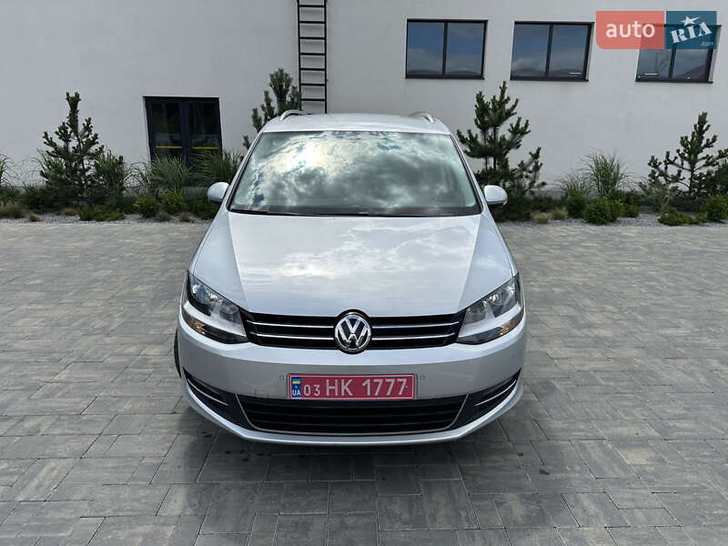 Минивэн Volkswagen Sharan 2017 в Луцке