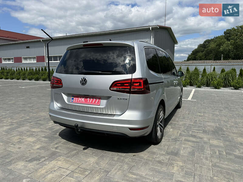 Минивэн Volkswagen Sharan 2017 в Луцке