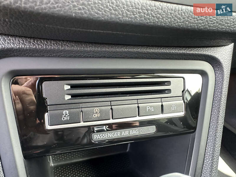 Минивэн Volkswagen Sharan 2017 в Луцке