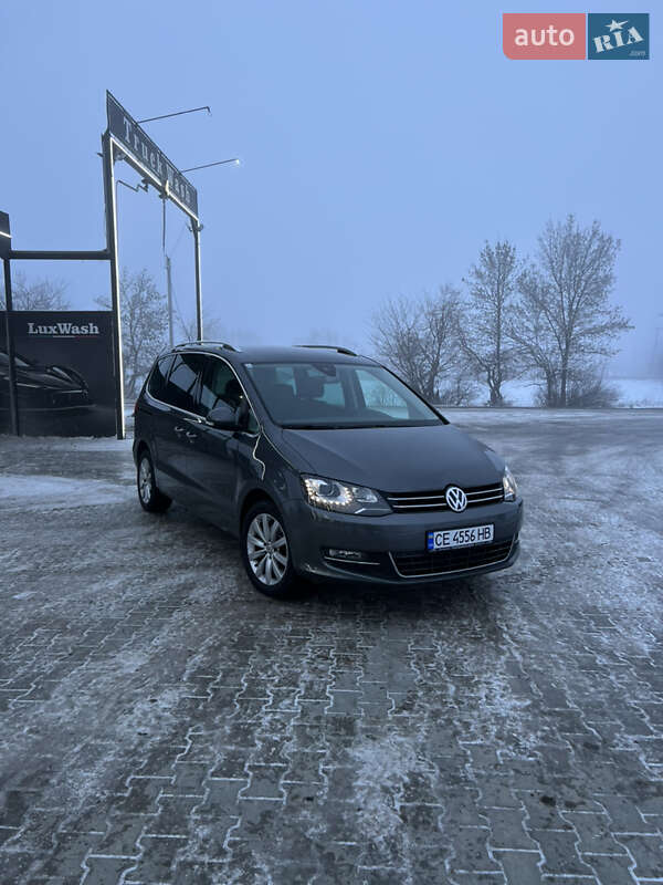 Минивэн Volkswagen Sharan 2020 в Черновцах