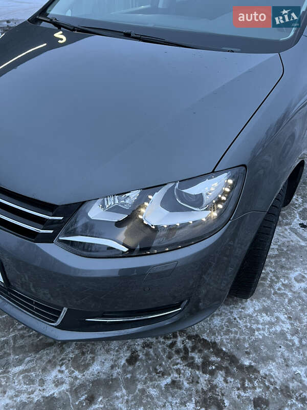 Минивэн Volkswagen Sharan 2020 в Черновцах