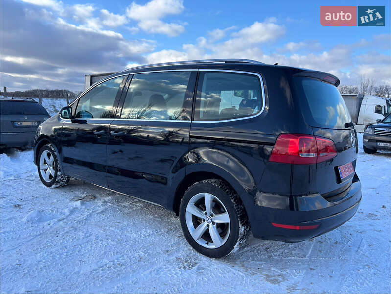 Минивэн Volkswagen Sharan 2011 в Черкассах