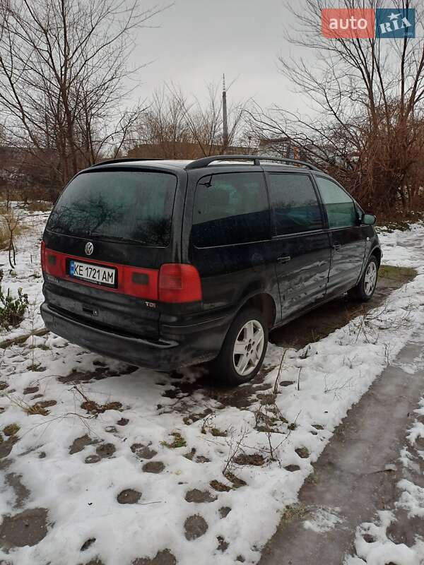 Мінівен Volkswagen Sharan 2000 в Запоріжжі