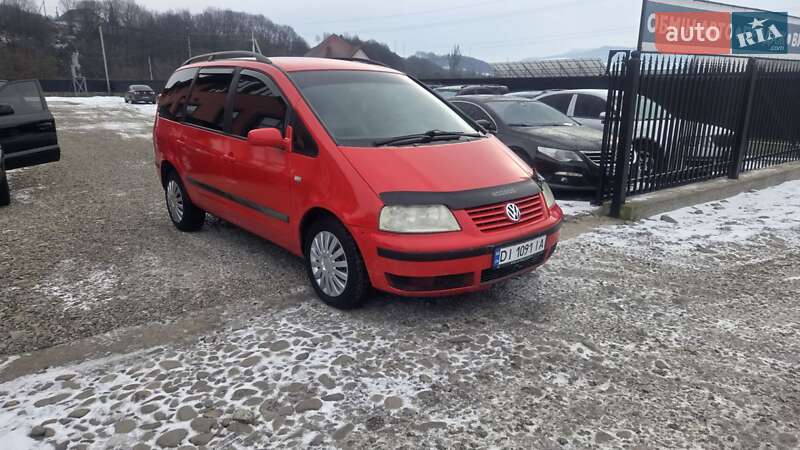 Мінівен Volkswagen Sharan 2001 в Тячеві