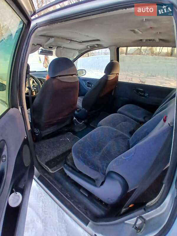 Минивэн Volkswagen Sharan 1997 в Сновске