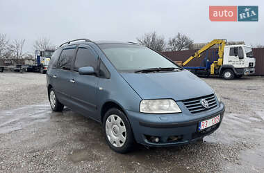 Минивэн Volkswagen Sharan 2004 в Кропивницком