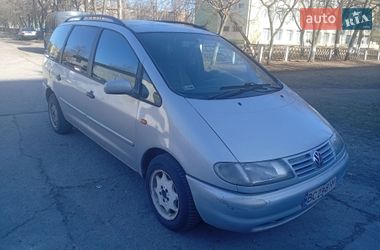 Минивэн Volkswagen Sharan 1999 в Вараше