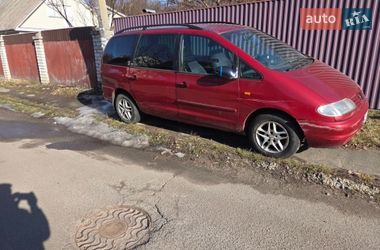 Минивэн Volkswagen Sharan 1999 в Чернигове