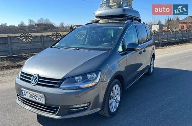 Минивэн Volkswagen Sharan 2013 в Надворной