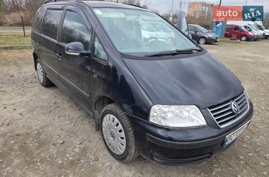 Минивэн Volkswagen Sharan 2007 в Львове
