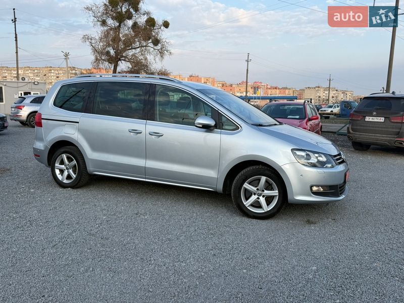 Минивэн Volkswagen Sharan 2014 в Ровно