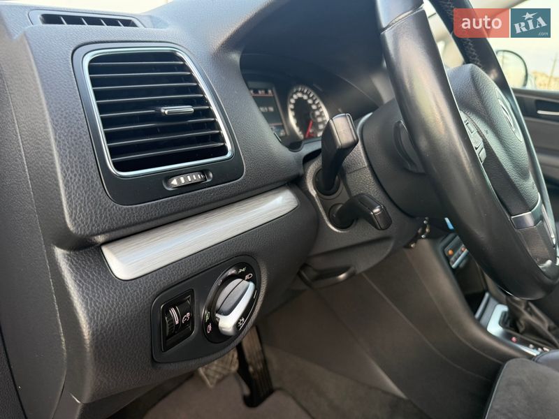 Минивэн Volkswagen Sharan 2014 в Ровно