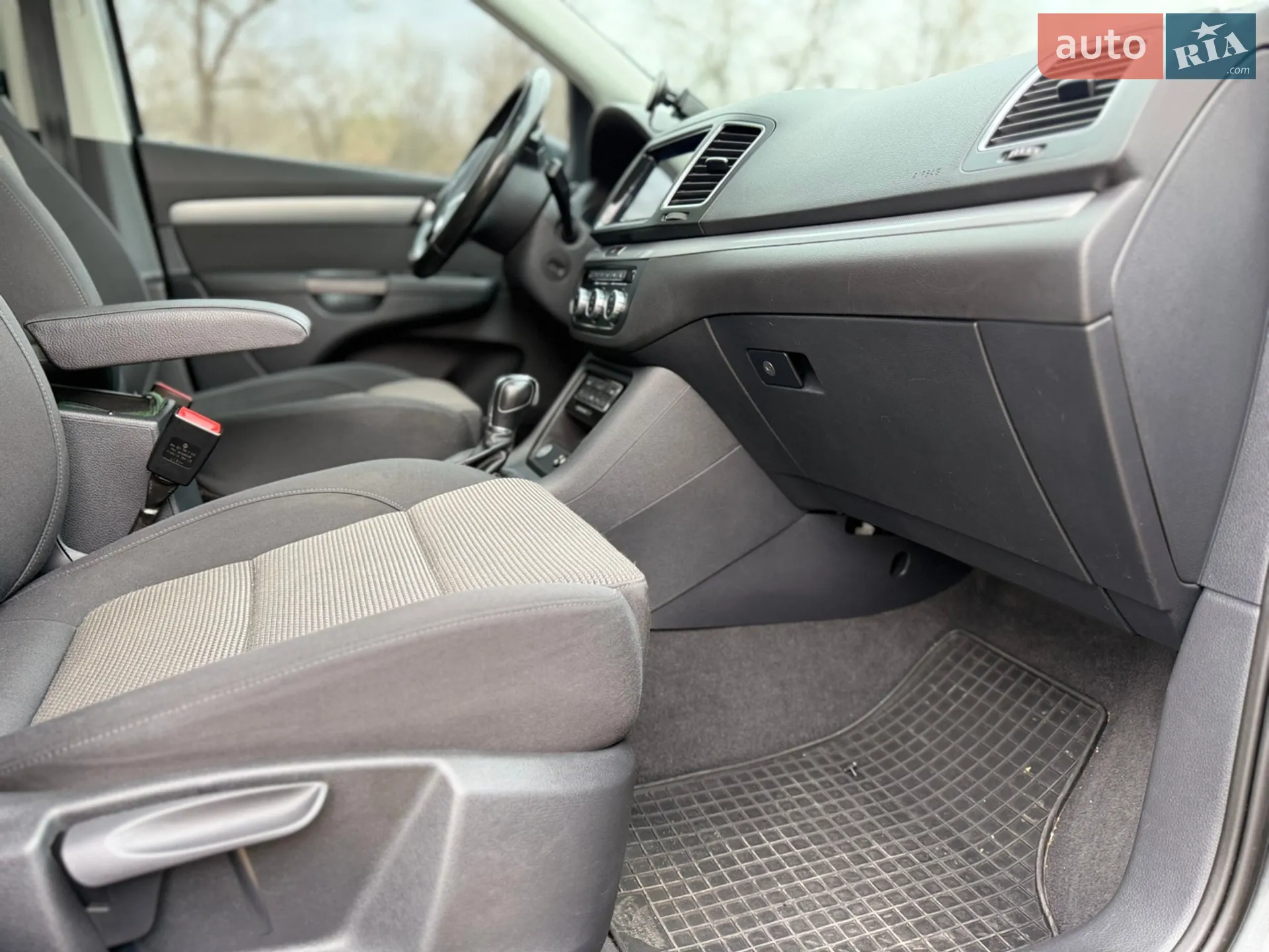 2012 Volkswagen Sharan - мініатюра 33