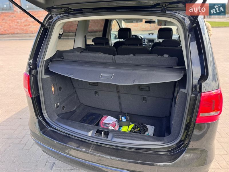 Минивэн Volkswagen Sharan 2013 в Ковеле
