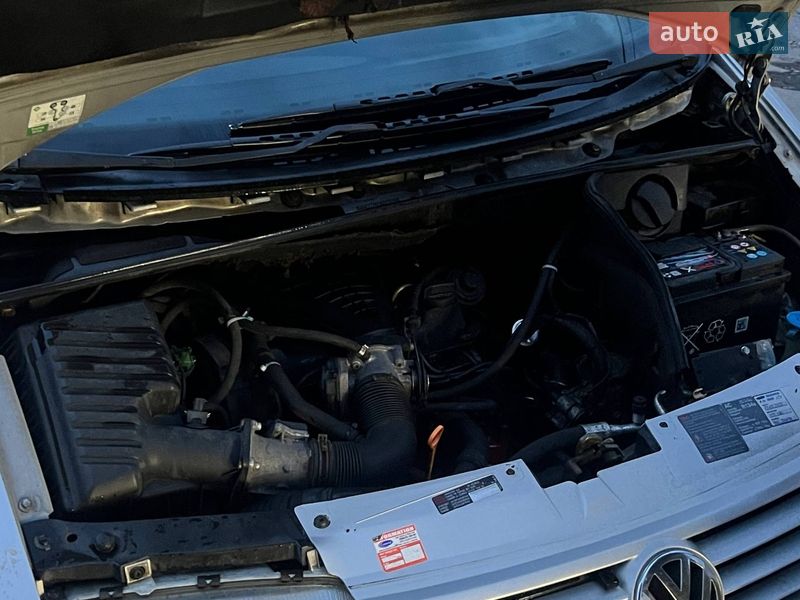 Минивэн Volkswagen Sharan 1997 в Жовкве