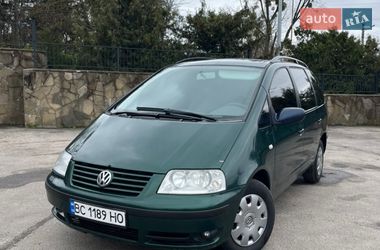Минивэн Volkswagen Sharan 2000 в Чугуеве