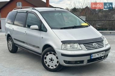 Минивэн Volkswagen Sharan 2001 в Киеве