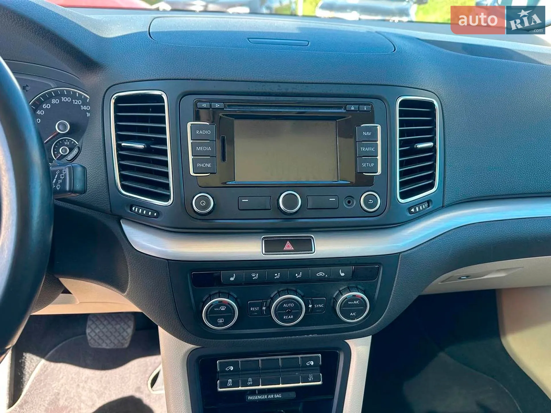 2013 Volkswagen Sharan - мініатюра 17