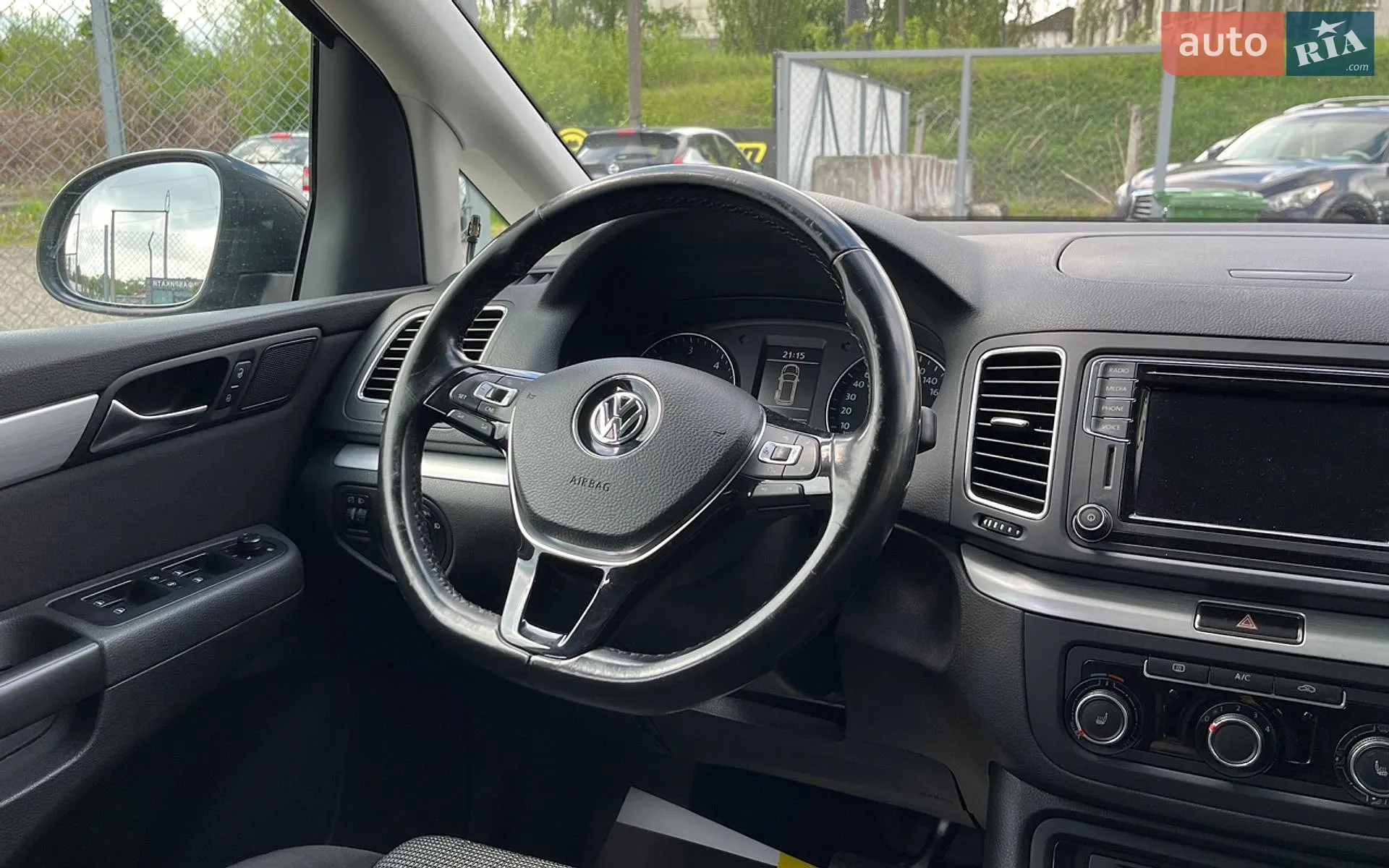 2017 Volkswagen Sharan - мініатюра 23