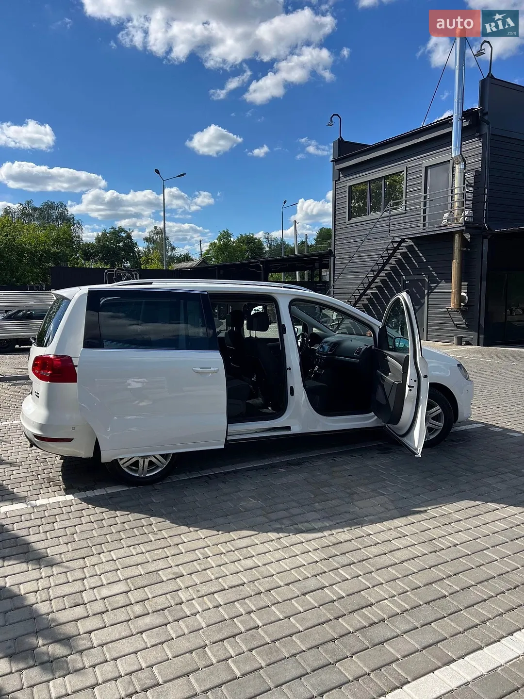 2013 Volkswagen Sharan - мініатюра 16