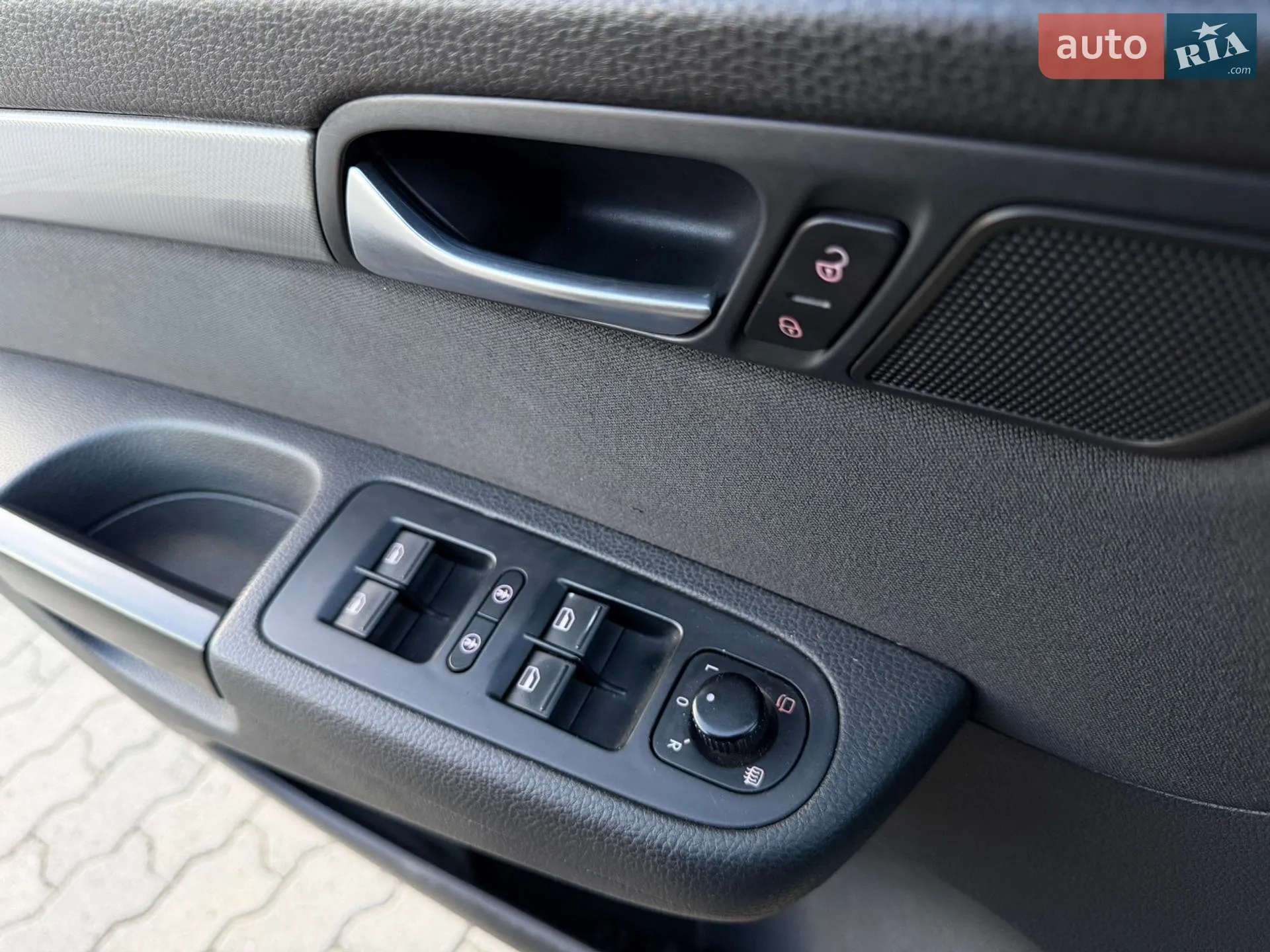 2012 Volkswagen Sharan - мініатюра 25