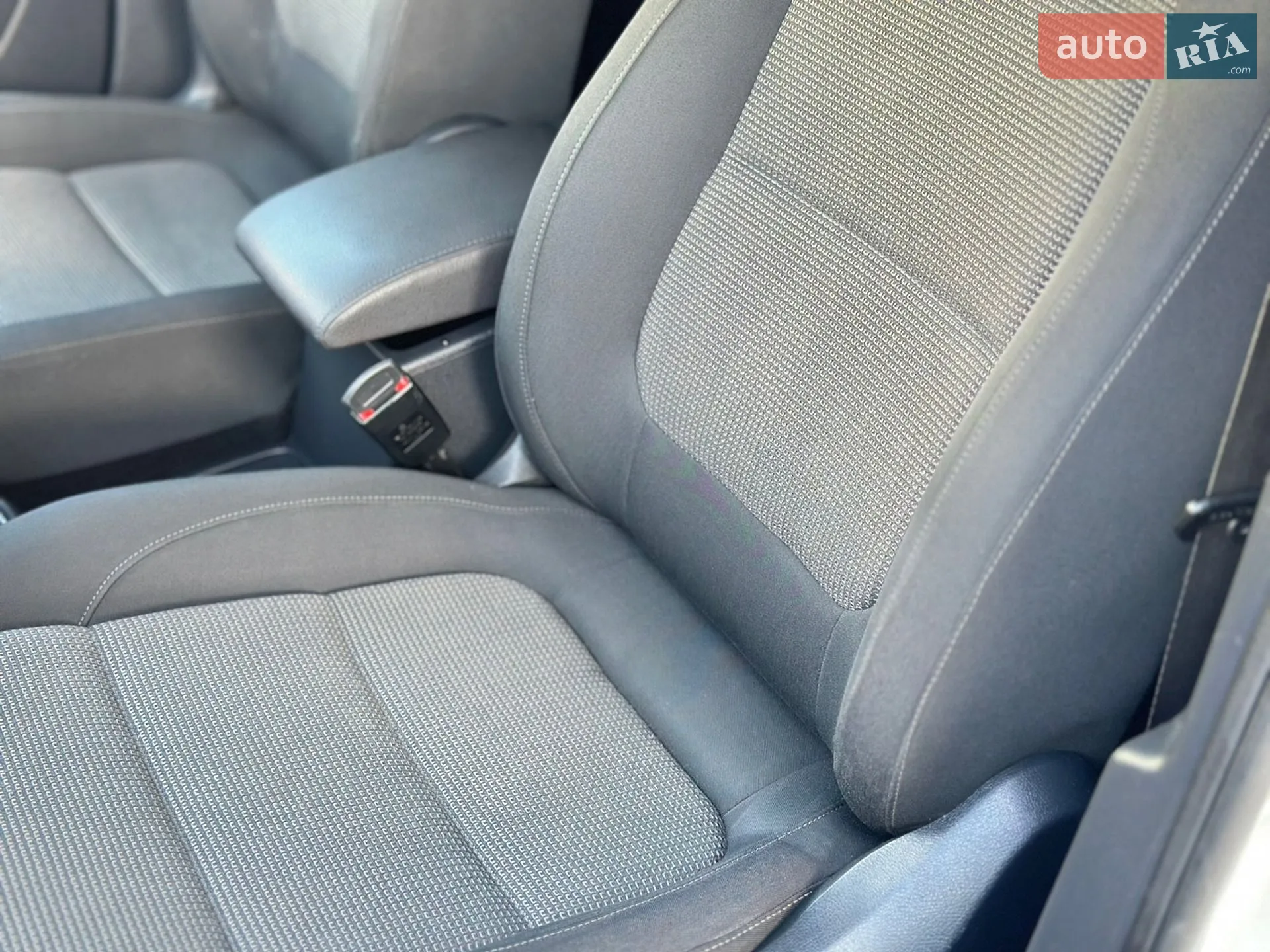 2011 Volkswagen Sharan - мініатюра 27