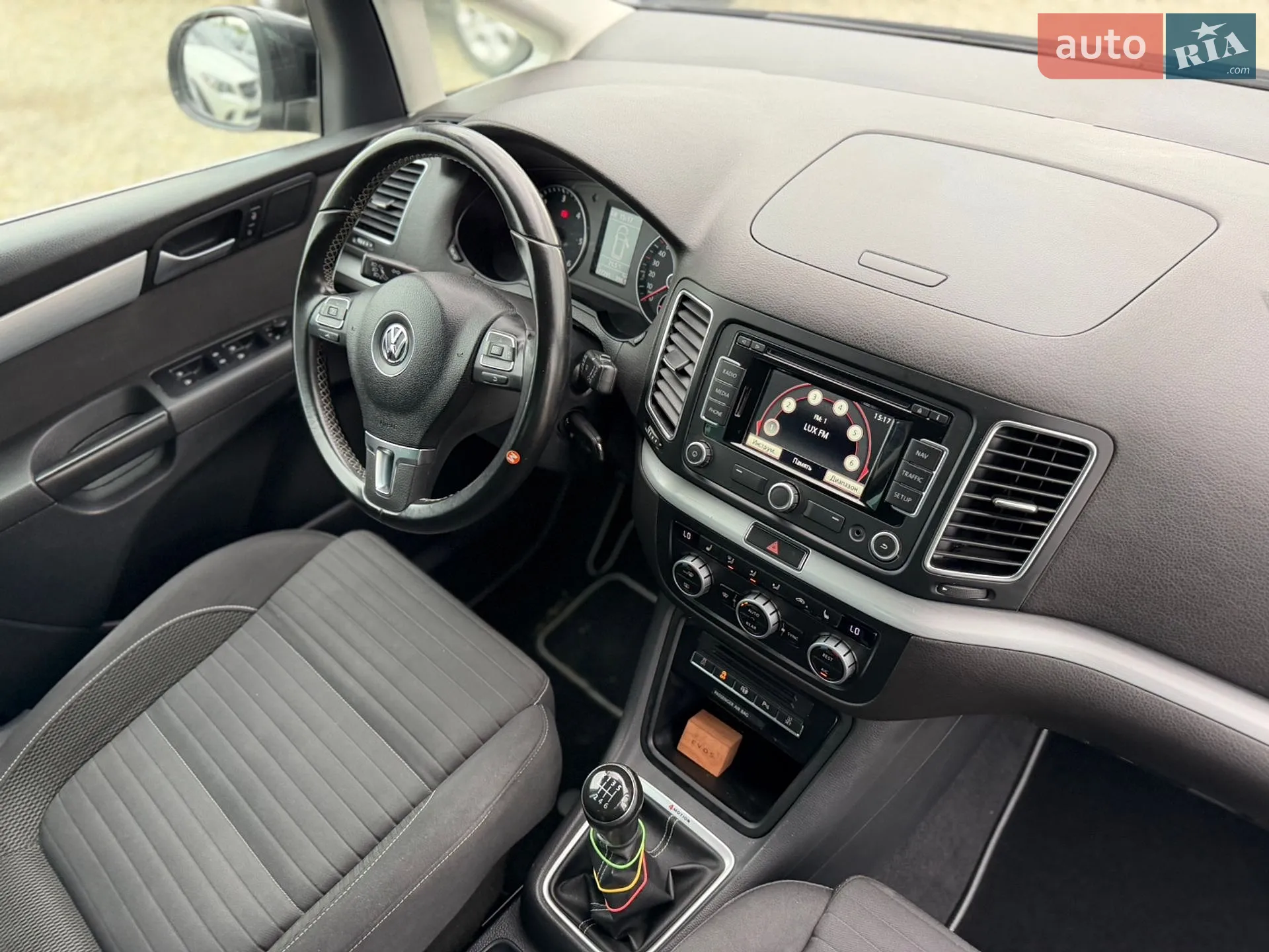 2015 Volkswagen Sharan - мініатюра 29